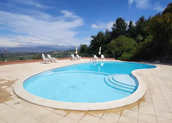 Panorama Swimming Pool 2 Bedrooms *